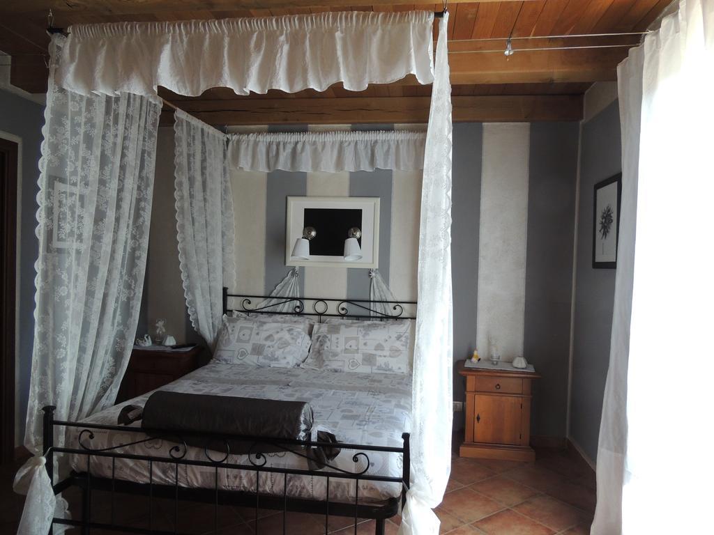 Da Fabiana Bed & Breakfast Bossolasco Exterior foto