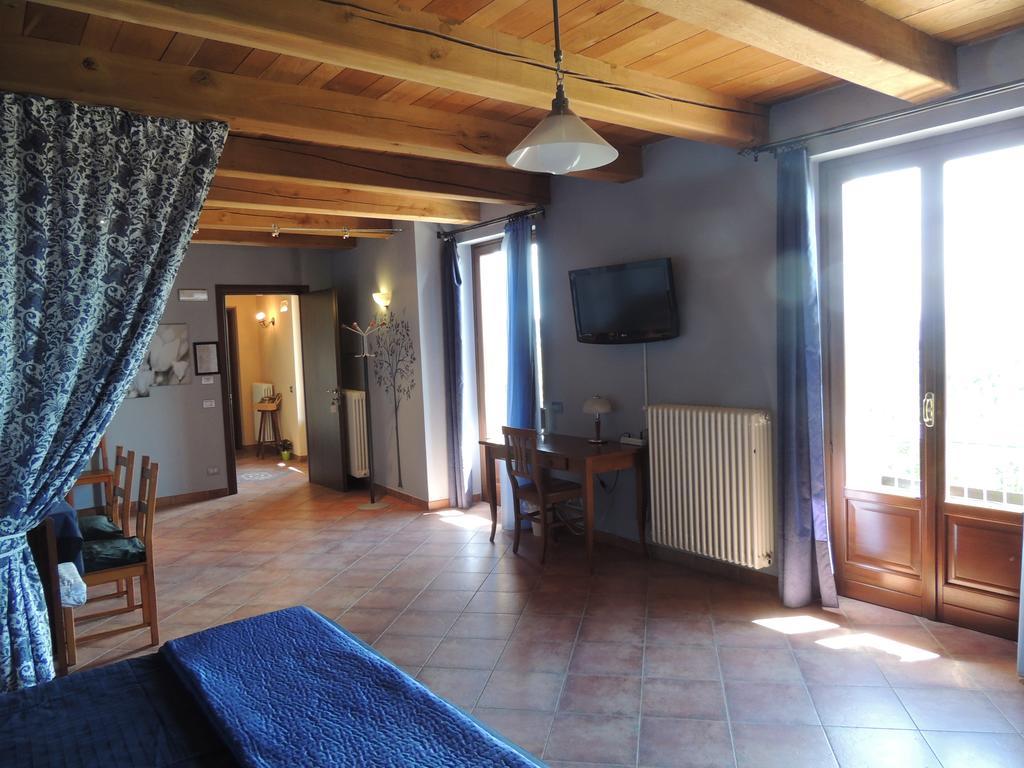 Da Fabiana Bed & Breakfast Bossolasco Exterior foto