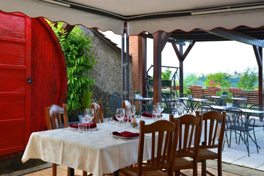 Da Fabiana Bed & Breakfast Bossolasco Exterior foto